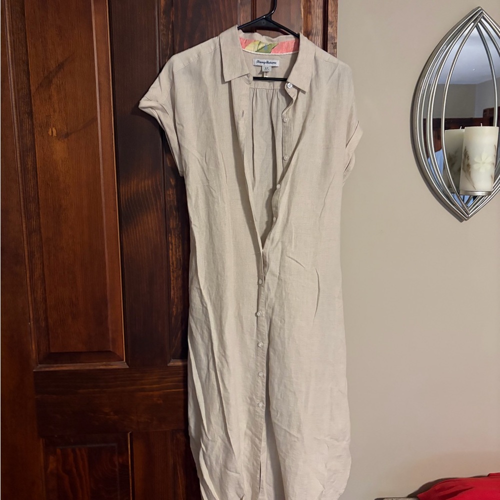 Tommy Bahama Light Tan Shirt Dress